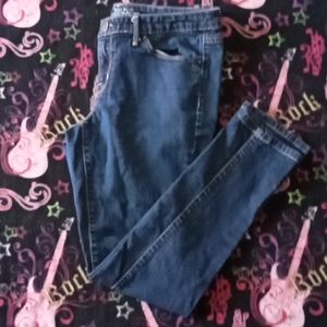 Mossimo Modern Skinny Stretchy Jeans Size 8S/C